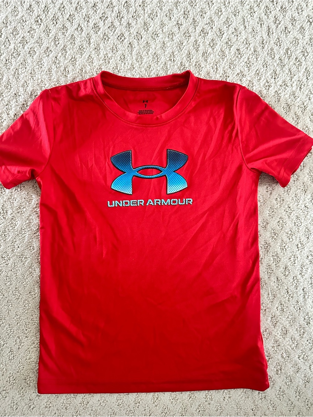 Under Armour Boys HeatGear Performance Shirt Size 7 Red Blue Logo Athletic Tee